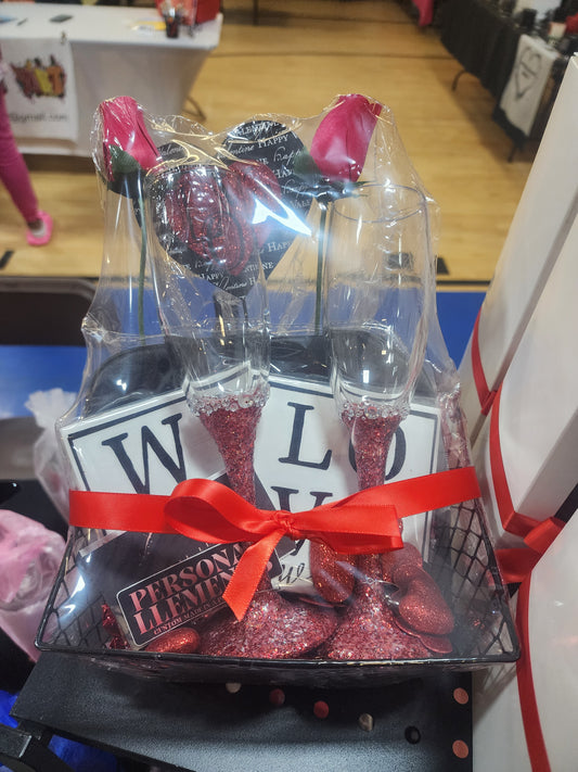 Valentines Wine Glass Basket Set