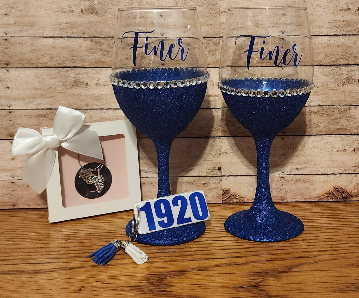 Pretty-Diva-Finer-Rhoyalty - Wine Glass Set